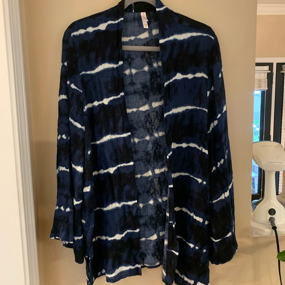 Lightweight cover up